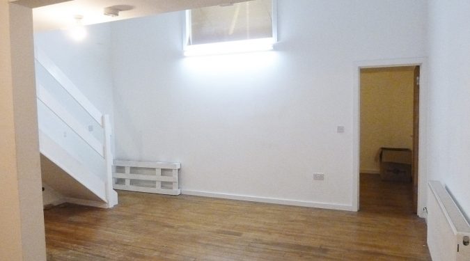 Artist studio / loft style studio available to rent in converted warehouse in Erith - T2&3