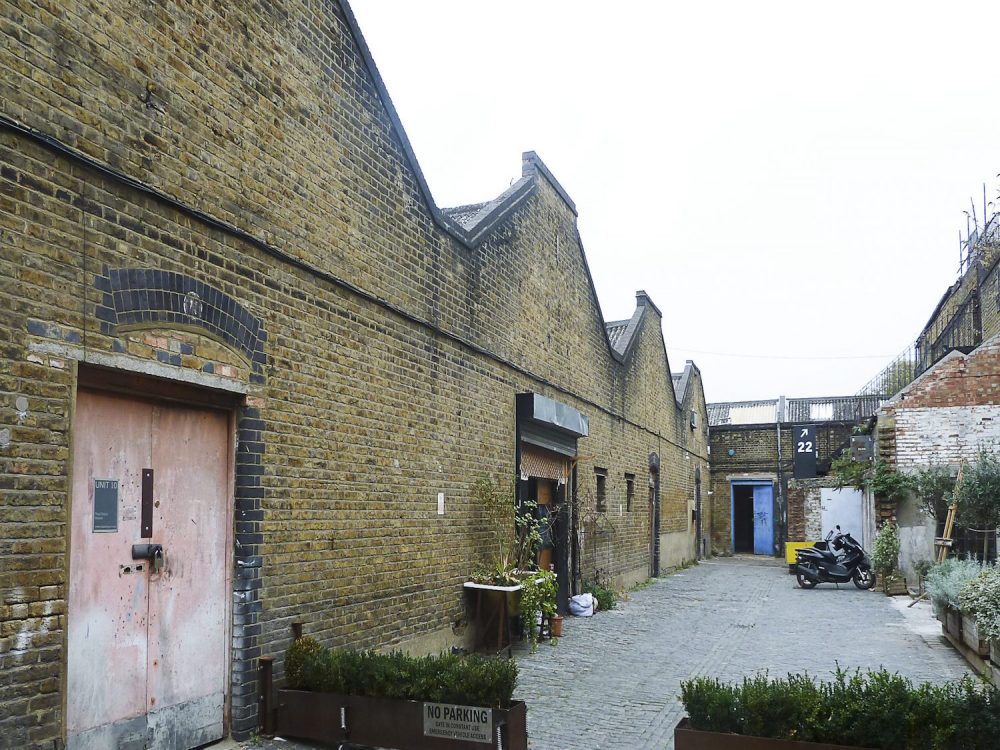 Location / Clapton tram depot