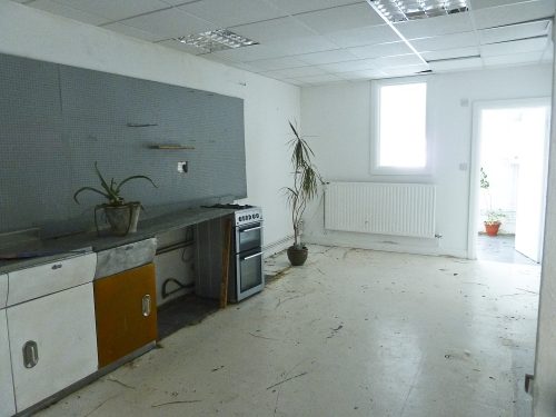 Kitchen area