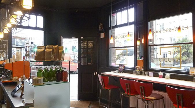 1050 sq ft cafe/shop on Hackney Road E2