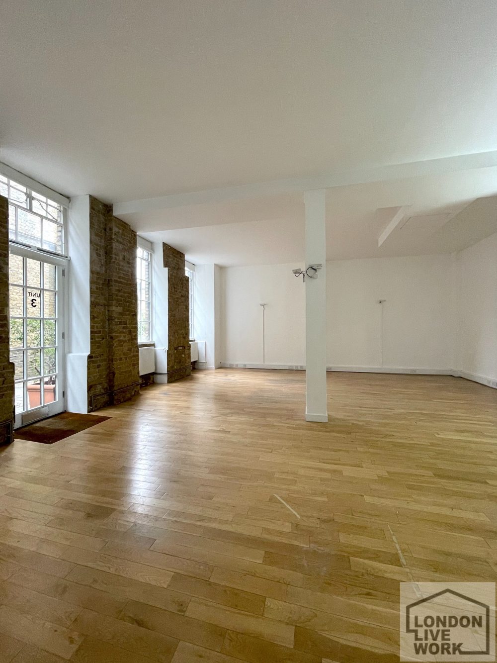 N16 Creative studio to rent in converted piano factory in Stoke Newington 12