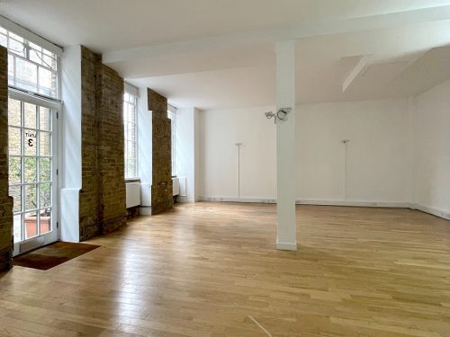 N16 Creative studio to rent in converted piano factory in Stoke Newington 12