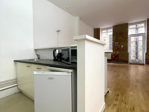 N16 Creative studio to rent in converted piano factory in Stoke Newington 8