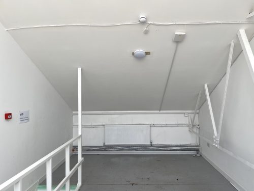 Mezzanine Studio Available to rent in N17 Mill Mead Road Pic22
