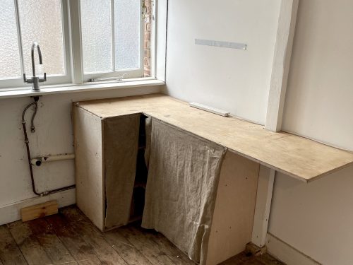 Mezzanine Studio Available to rent in N16 Shelford Place Pic7