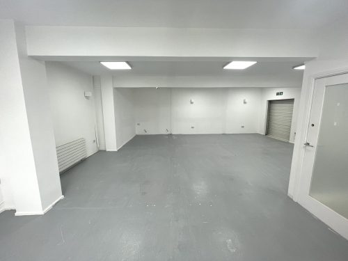 E18 Woodford 730 Sq Ft Ground Floor Unit To rent in Creative Warehouse 22
