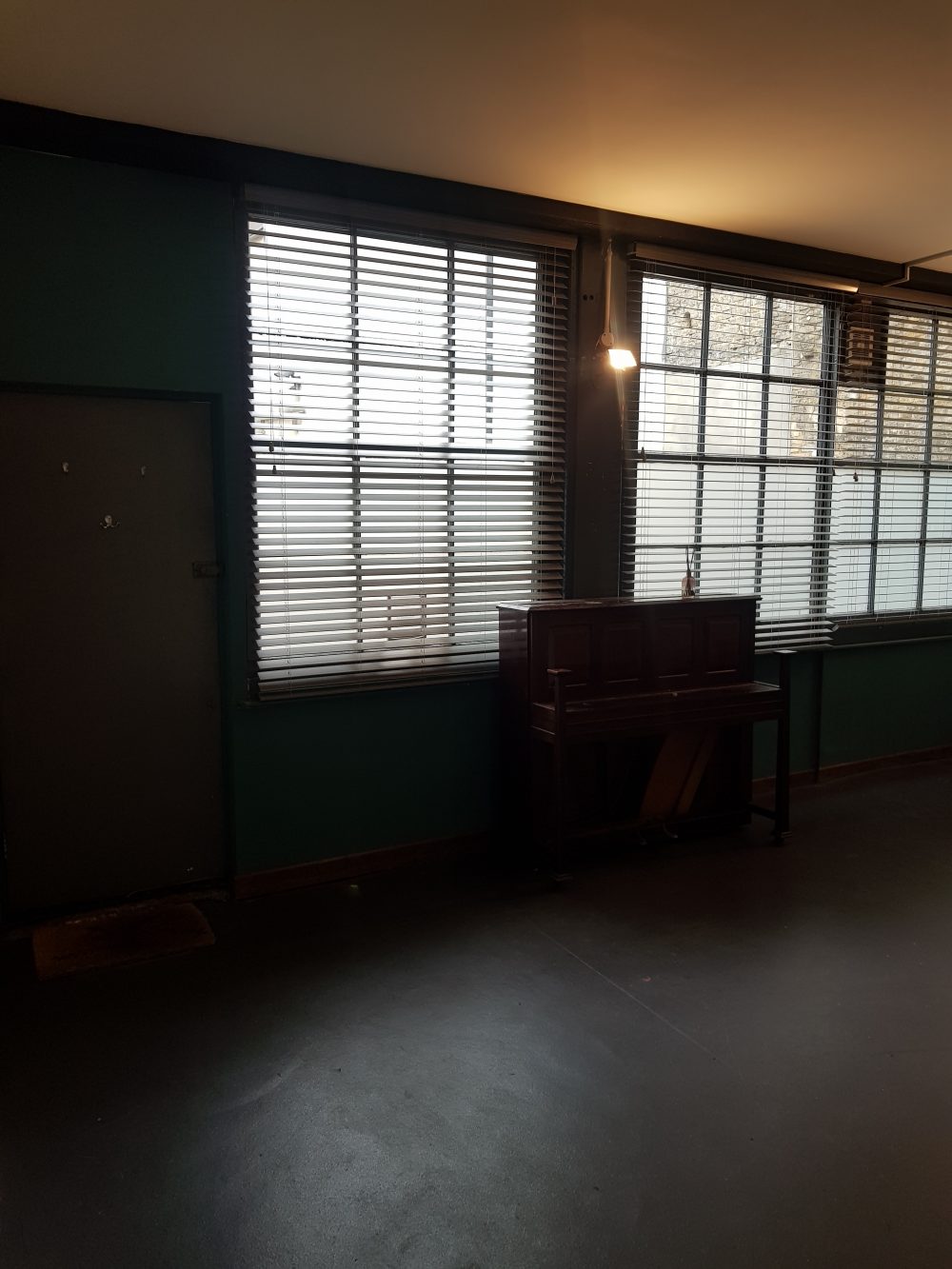 Ground floor Live Work Unit to rent in E1 Limehouse Pic51