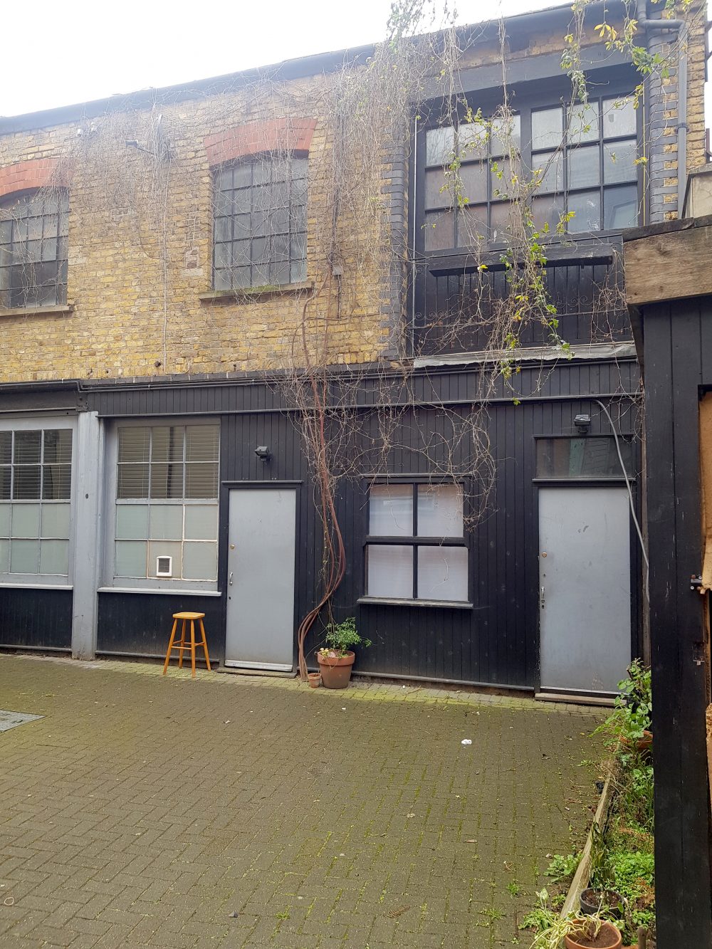 Ground floor Live Work Unit to rent in E1 Limehouse Pic8