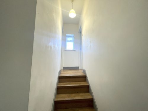 E15 Stratford Evesham Road Warehouse Studio conversion : Light industrial art studio To rent Pic42