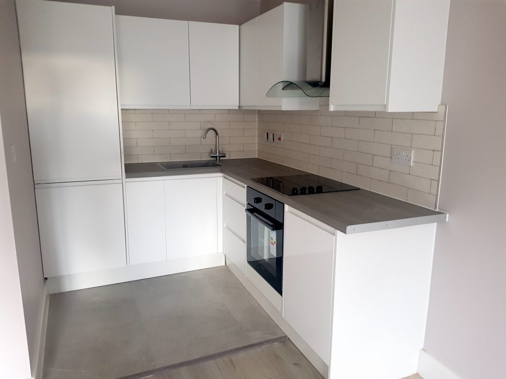 E17 Oakfield 3 Bed Flat Pic 35