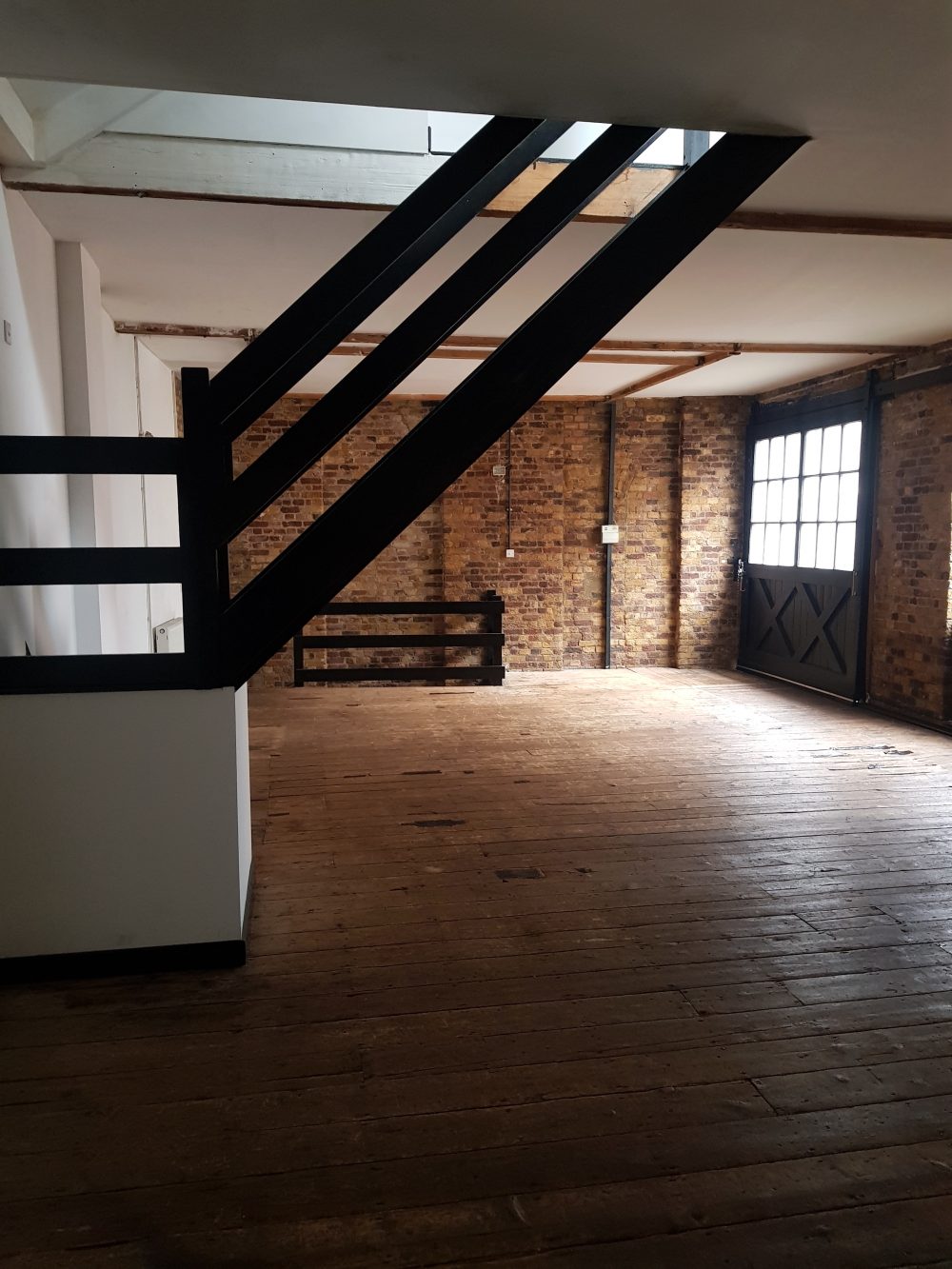 Live Work Unit to rent in E1 Limehouse – East London Pic11