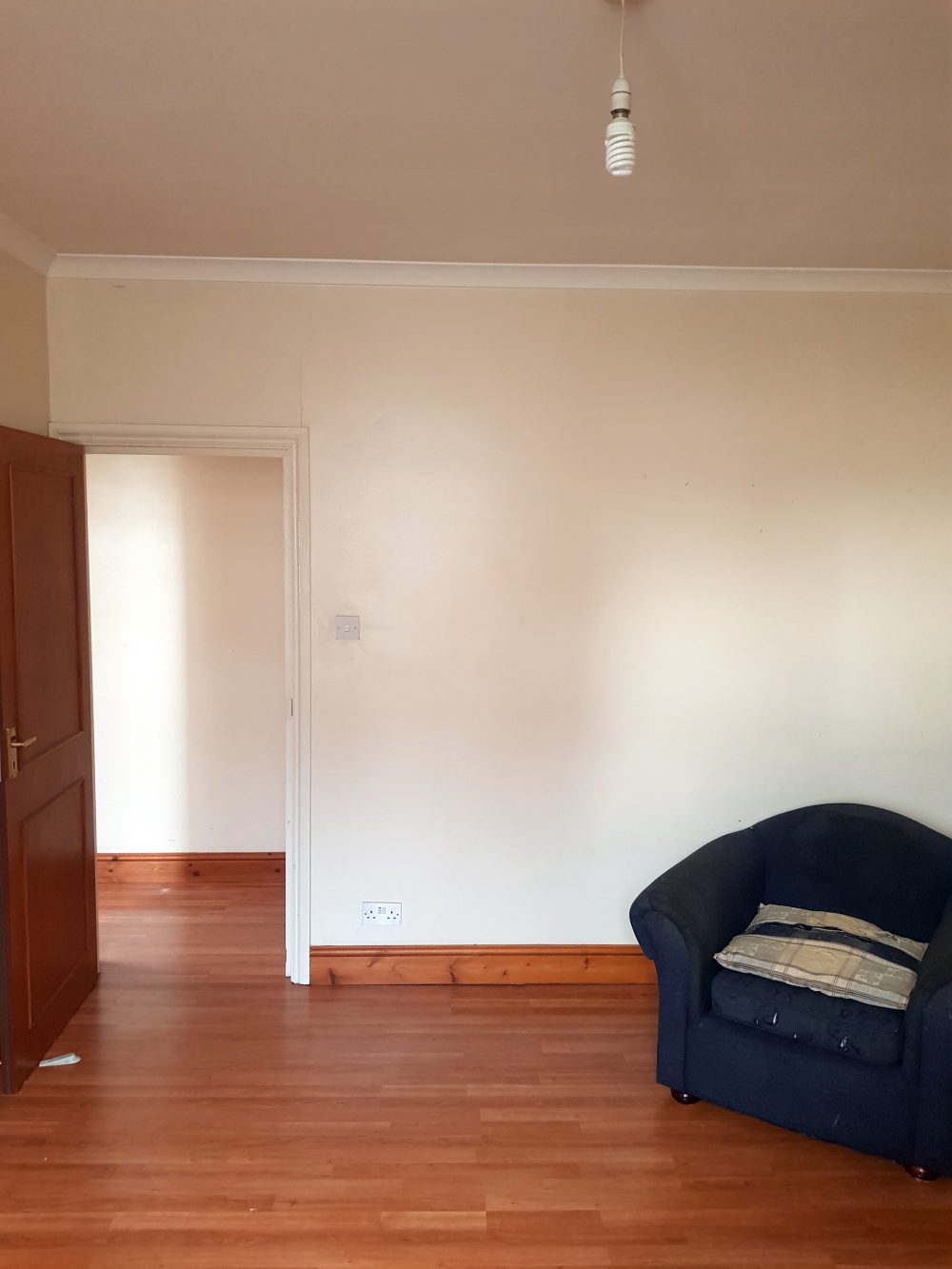 2 Bed Flat to rent in N15 Manor House Pic 14