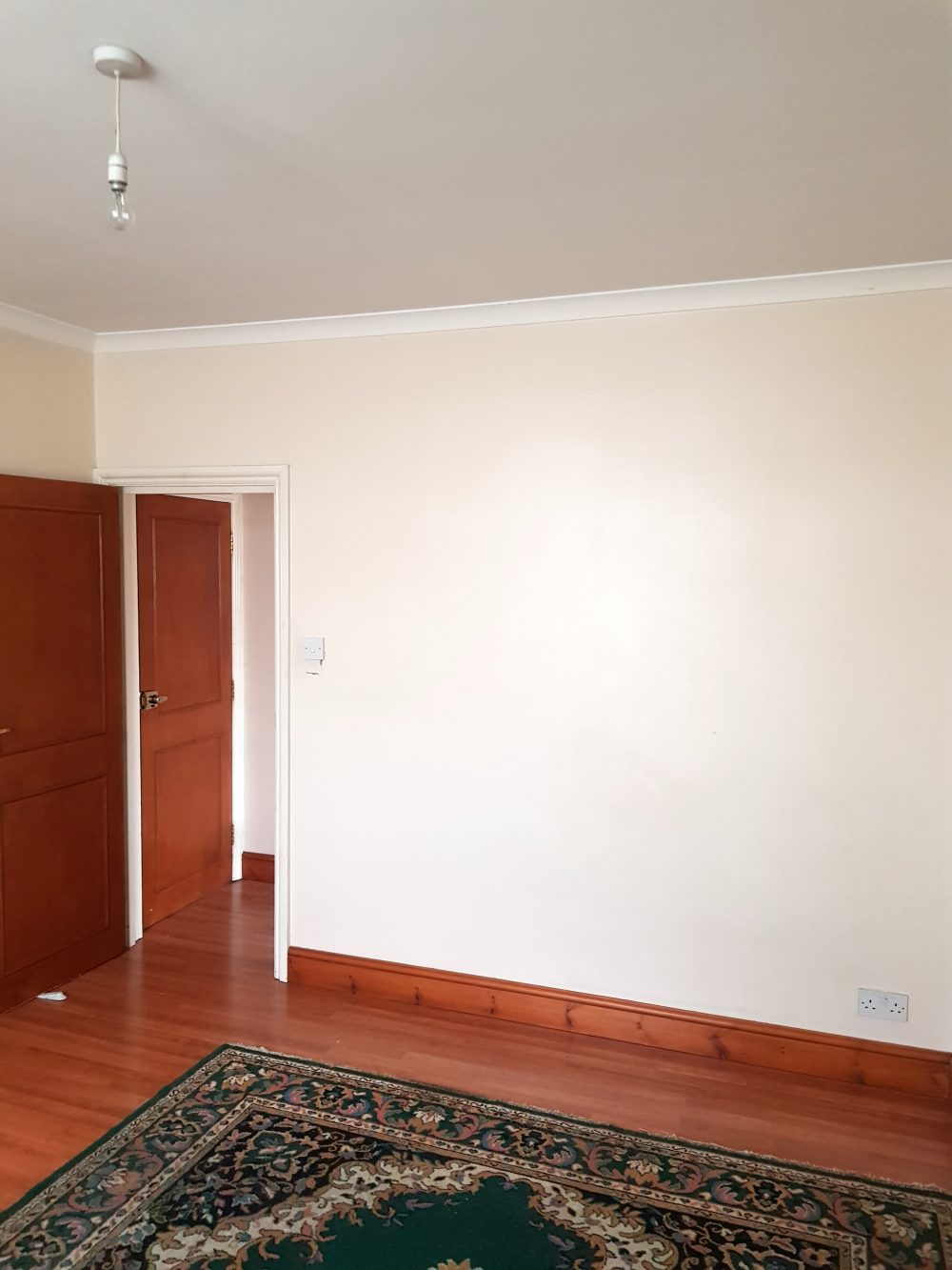 2 Bed Flat to rent in N15 Manor House Pic 6
