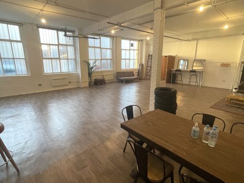 E9 Hackney Belsham Street Warehouse Studio : Light industrial art studio To rent Pic10