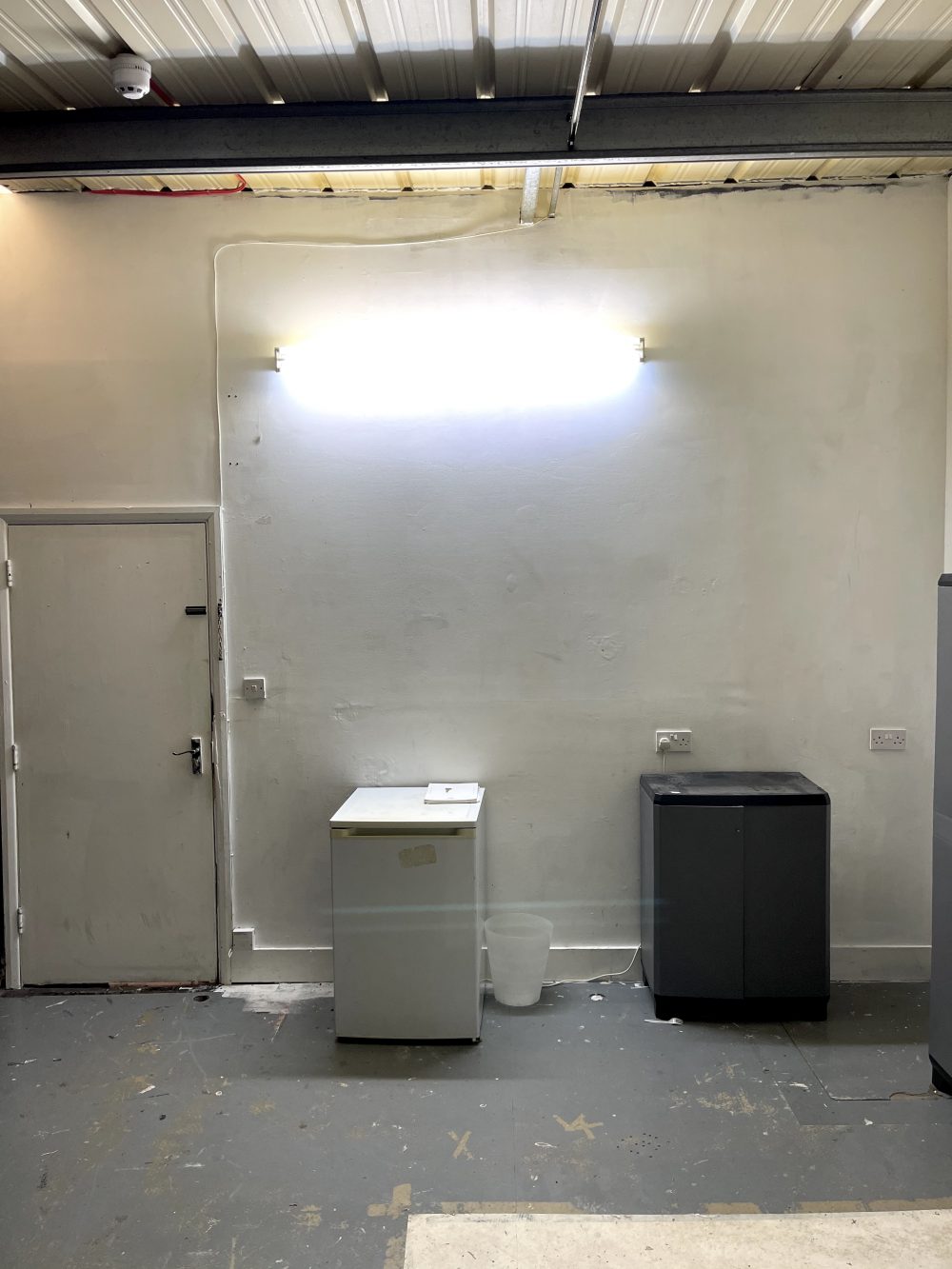 Light indurstrial unit to rent in N16 Stoke Newington Shelford Place PIc3