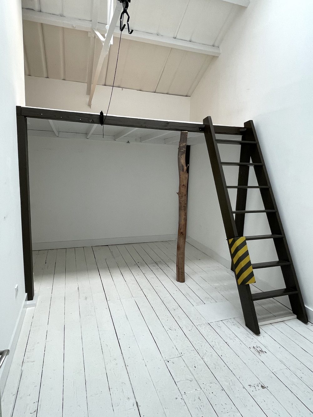 Art Studio Warehouse to rent in N26 Stoke Newington Shelford Place London Pic11