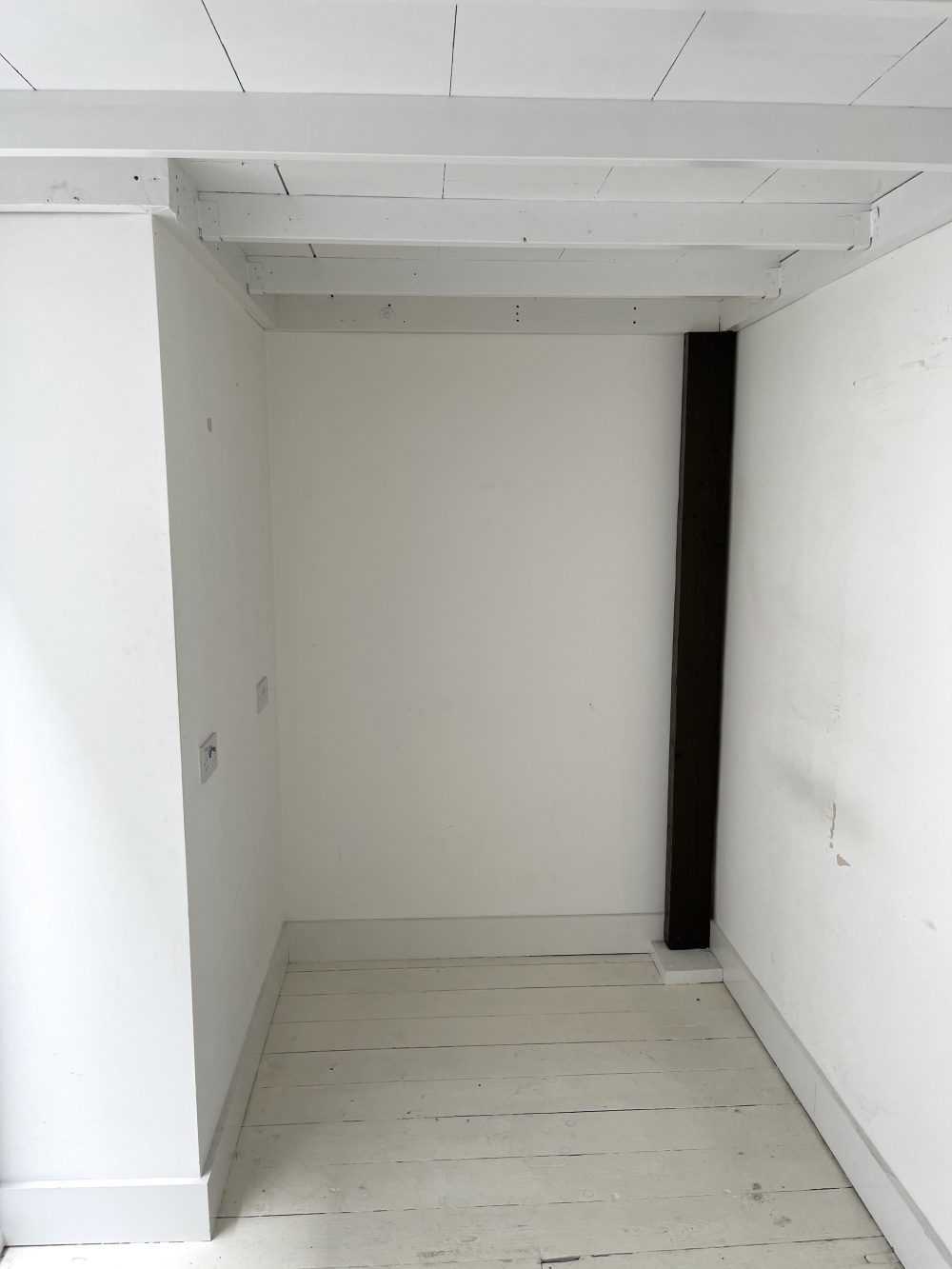 Art Studio Warehouse to rent in N26 Stoke Newington Shelford Place London Pic2