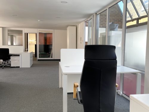Creative Office Studio available to rent in Kennington SE11 Pic9