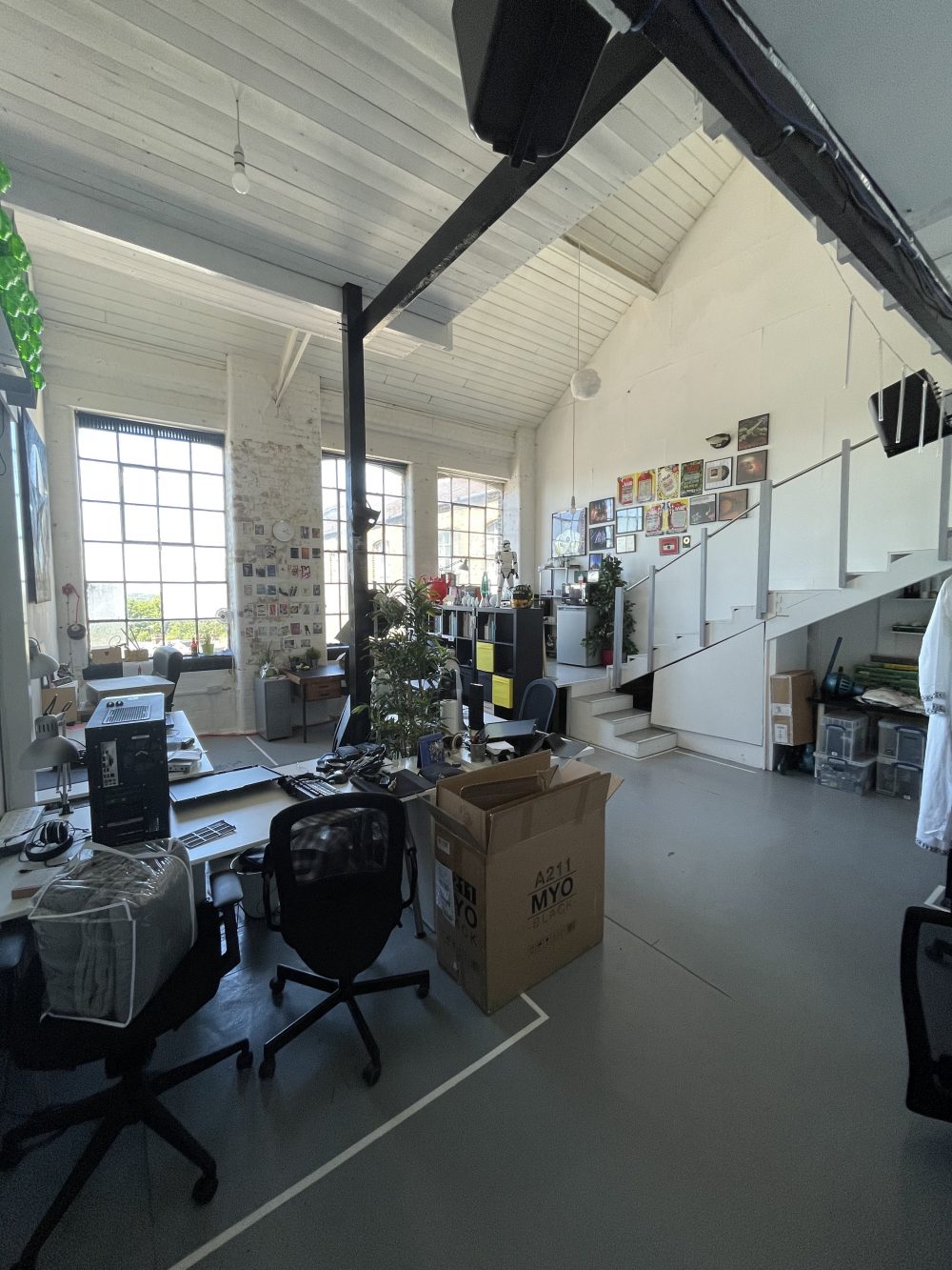 Live Work Style Warehouse Studio to rent in EN5 High Barnet Alston Works Pic5