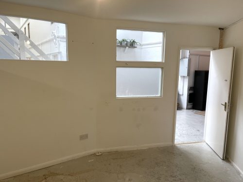 Creative Art Studio Available To rent in E9 Homerton London Pic2