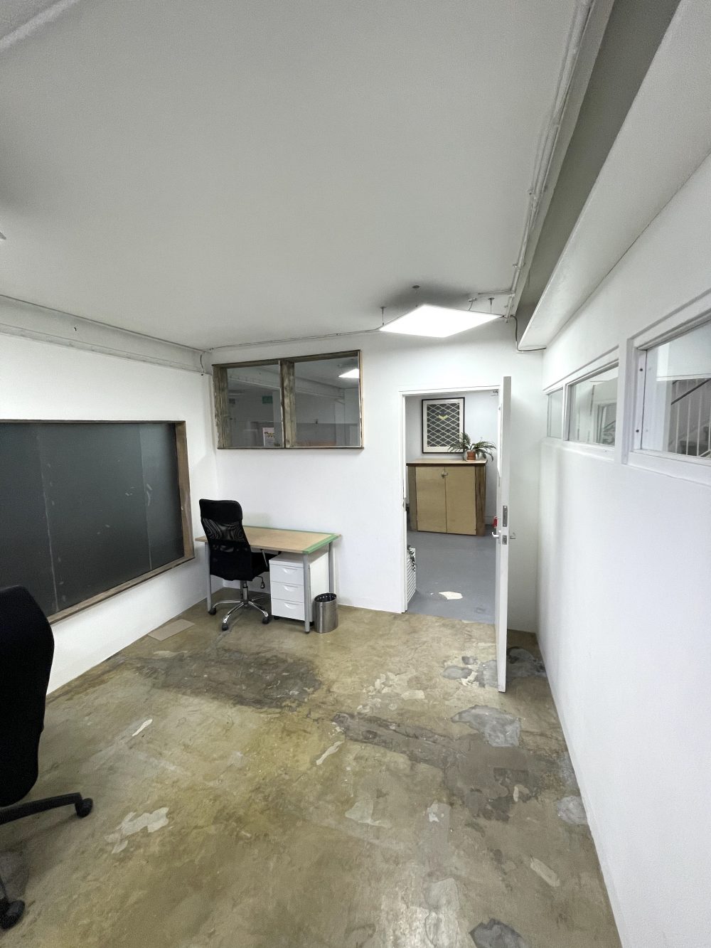 Studio Available to rent in N16 Green Lane Pic1