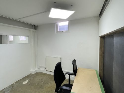 Studio Available to rent in N16 Green Lane Pic3