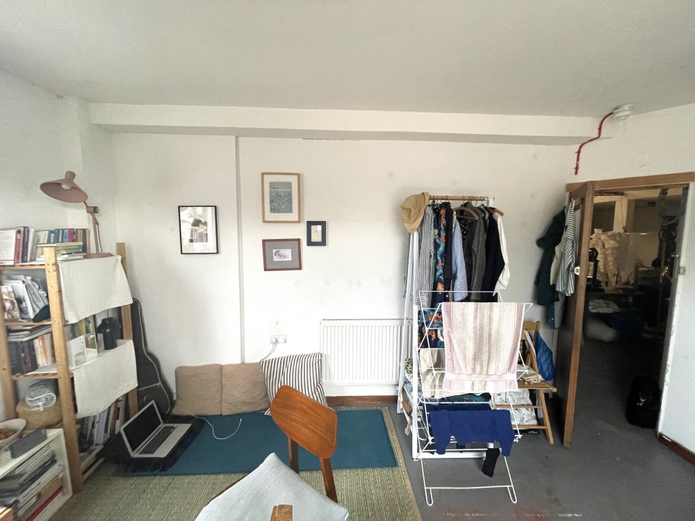 1st Floor Art Studio Available to rent in N15 Seven Sisters Markfield Road Pic1