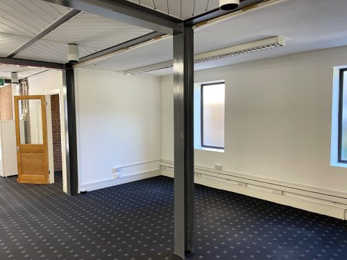 Huge Ground Floor Studio Available to rent in SE11 Kennington Powercroft road Pic11