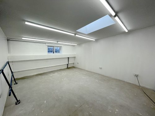 Light industrial Creative Studio To Rent in E9 Hackney Wick Wallis Road Pic8