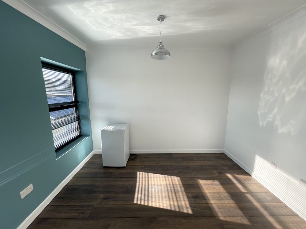 Creative live work style Studio flat Available to rent in E3 Hackney Wick Wick Lane Pic37