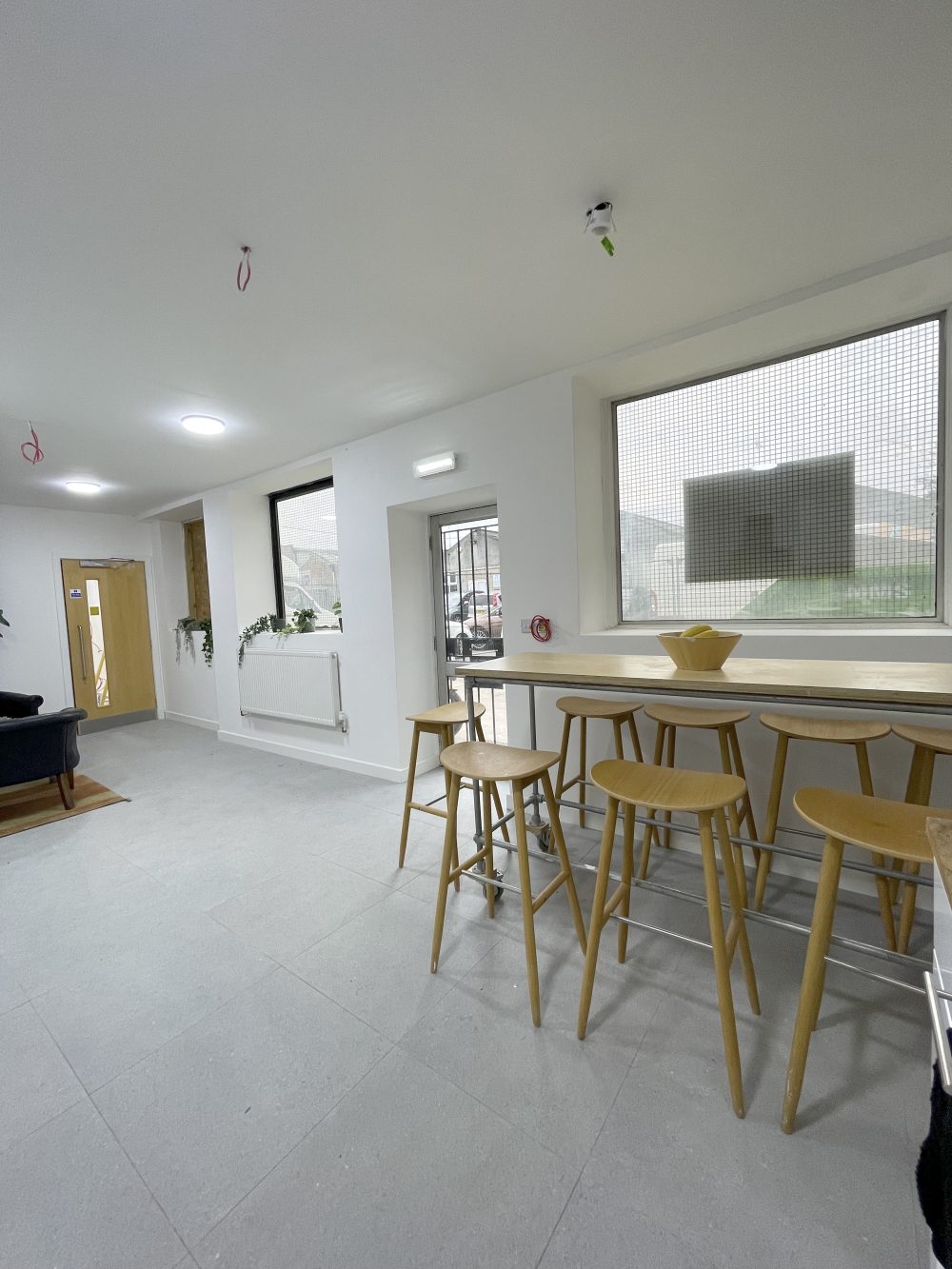 Creative live work style Studio flat Available to rent in EN3 Enfield Alxandra rd Pic23