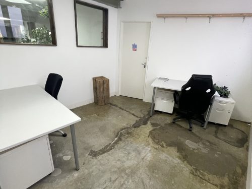 Ground Floor Studio Available to rent in N16 Green Lane Pic5