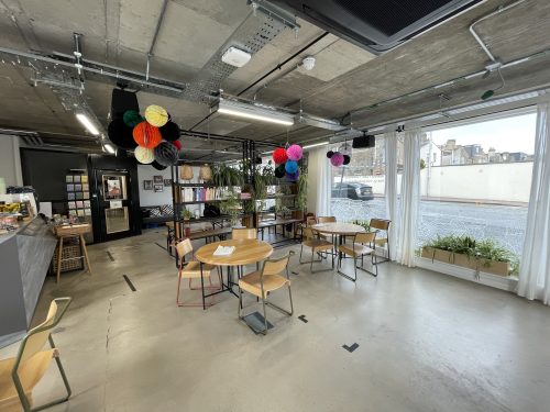 Communal Area – Creative Office : Art Studio : Private offices : Workshop areas available to rent in E10 Leyton Rookery ct Main yard studios Pic12