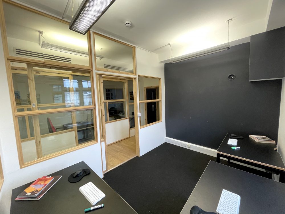 Creative Office : Art Studio available to rent in E9 Hackney Mare Street Pic4