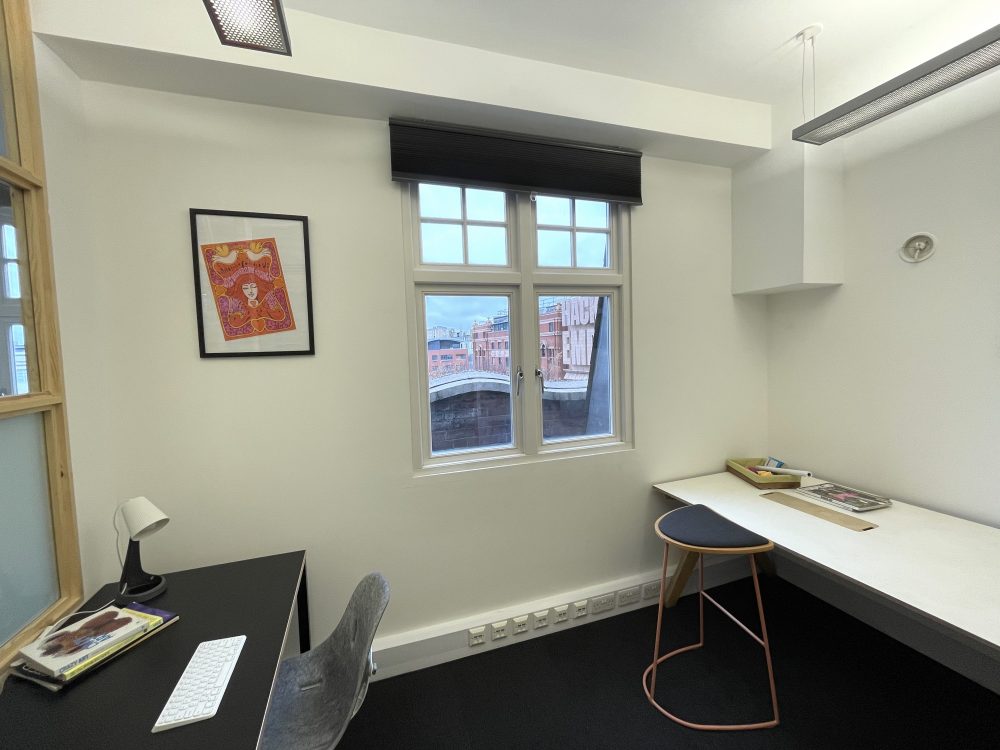 Creative Office : Art Studio available to rent in E9 Hackney Mare Street Pic6