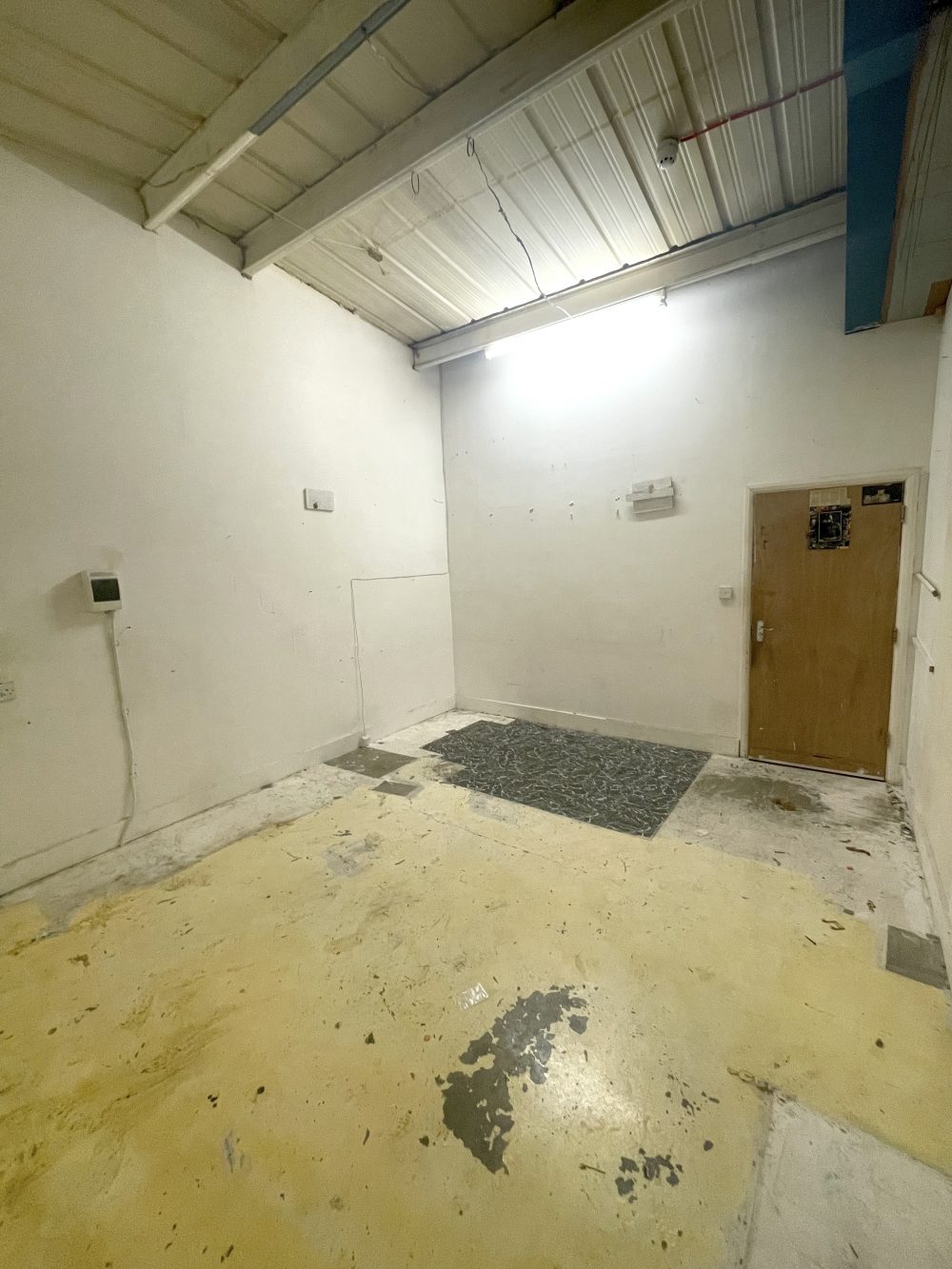 Creative Light industrial Art Studio To Rent in N16 Stoke Newington Shelford Place Pic10