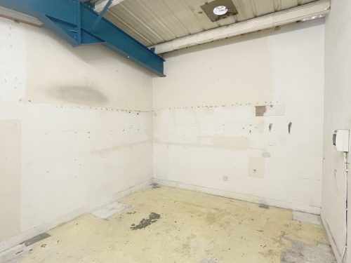 Creative Light industrial Art Studio To Rent in N16 Stoke Newington Shelford Place Pic6