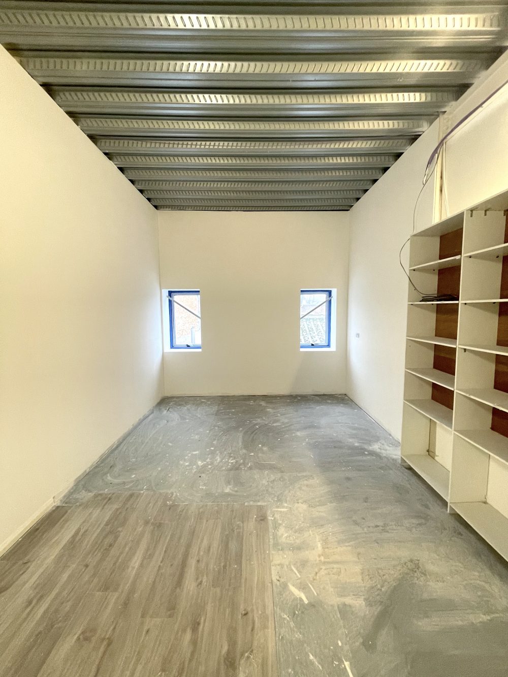 First floor office space : light idustrial creative artist studio to rent in E18 S South Woodford Pic 14