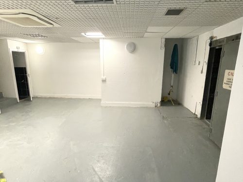 Huge Ground Floor Shop to rent on Wandsworth High Street SW18 Pic13