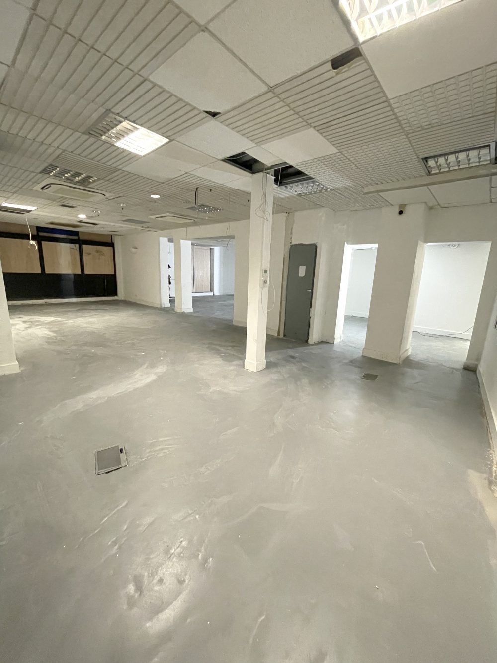 Huge Ground Floor Shop to rent on Wandsworth High Street SW18 Pic14