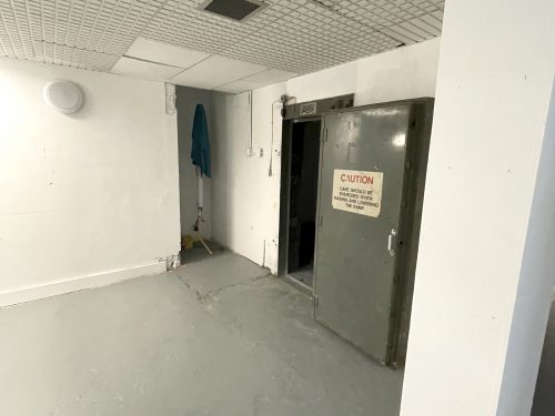 Huge Ground Floor Shop to rent on Wandsworth High Street SW18 Pic19