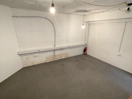 E9 Homerton Mackintosh Lane Warehouse Studio : Light industrial art studio To rent Pic3