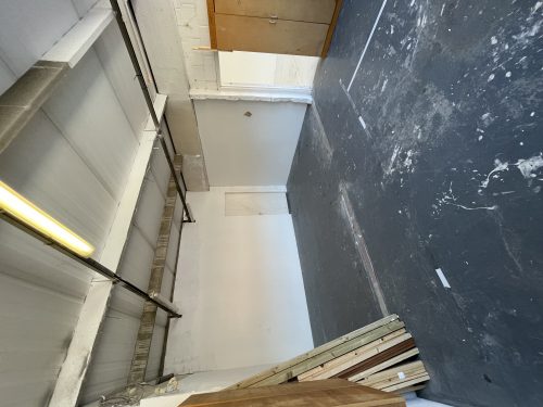 E9 Hackney Wick White Post Lane Queens Yard Warehouse Studio conversion : Light industrial art studio To rent Pic6