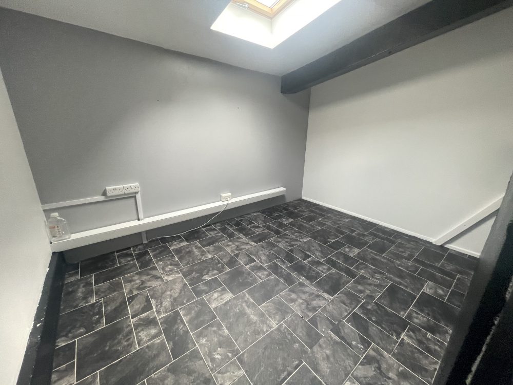 E9 Homerton Mackintosh Lane Ground Floor Unit To rent in Creative Warehouse Hub East London5