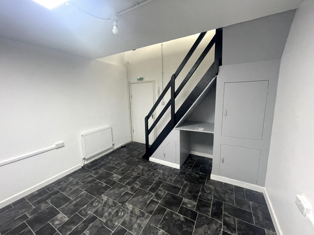 E9 Homerton Mackintosh Lane Ground Floor Unit To rent in Creative Warehouse Hub East London8