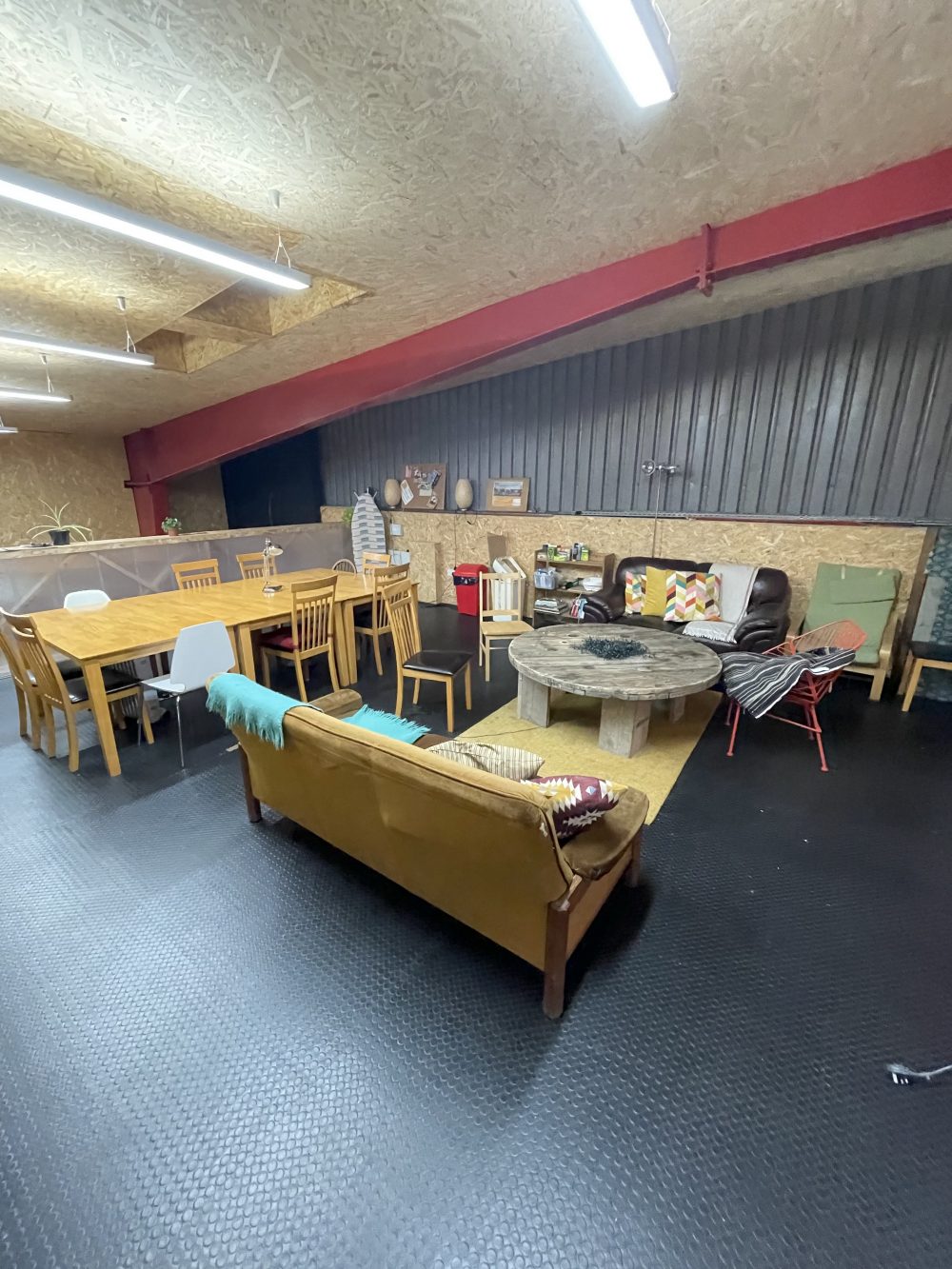 N4 Manor House Eade Road unit to rent in Creative Warehouse Hub Communal Pic.jpeg15