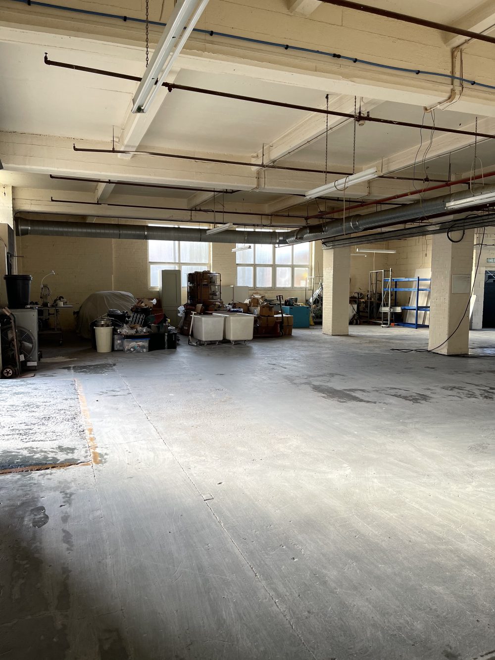 E3 Bow -Warehouse to rent for artists 8