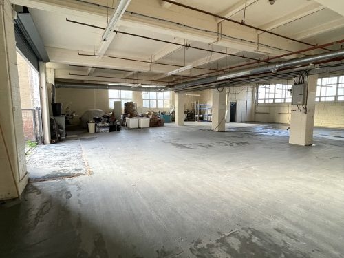 E3 Bow -Warehouse to rent for artists 9