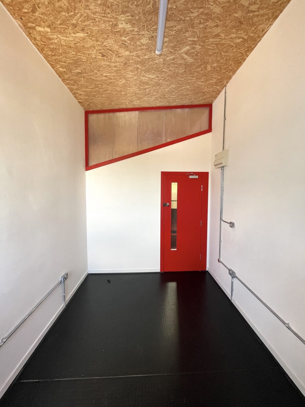 N4 Manor House Eade Road 1st Floor Unit To rent in Creative Warehouse Hub North London50