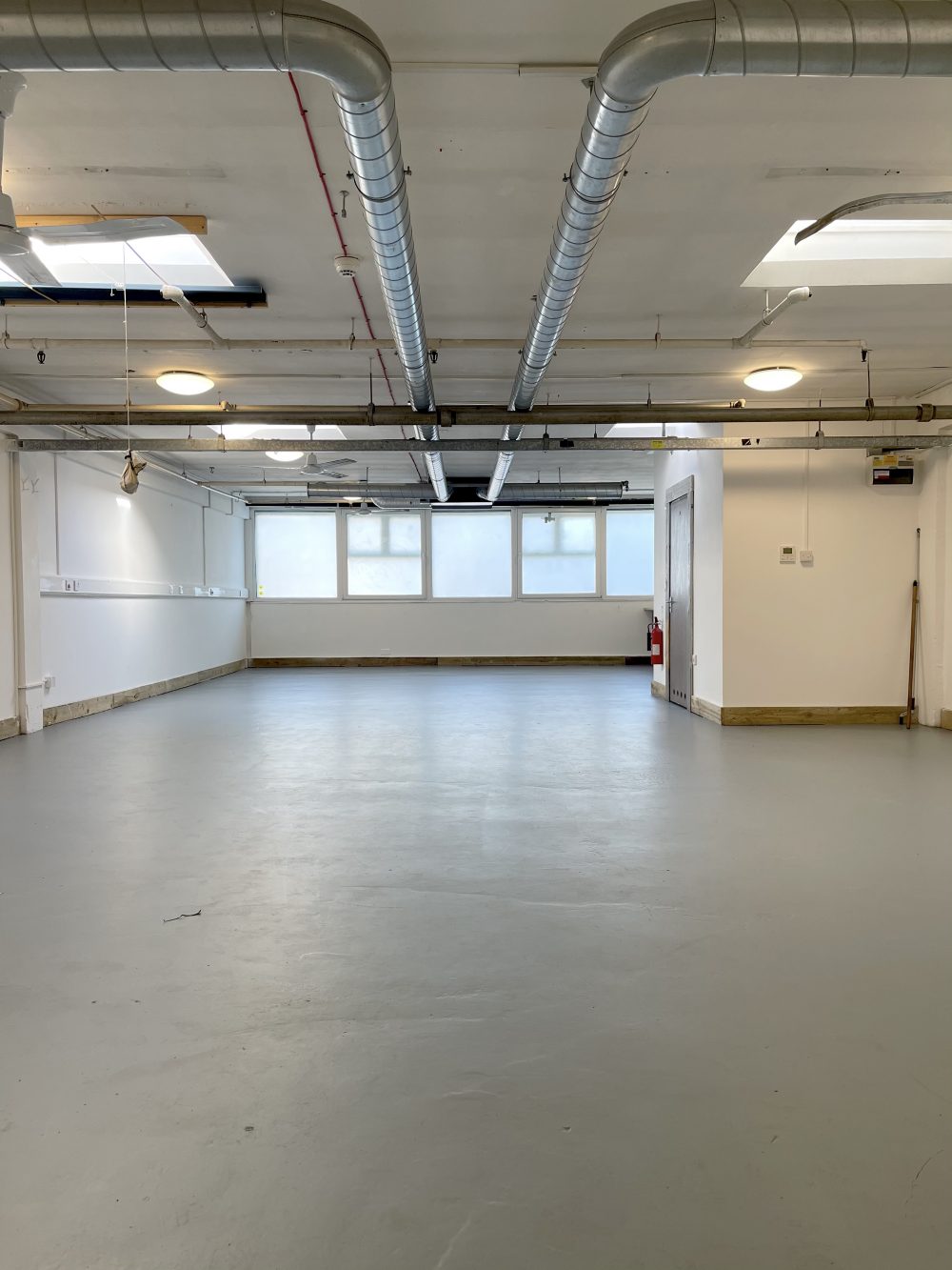 Art Studio to rent for artists 2